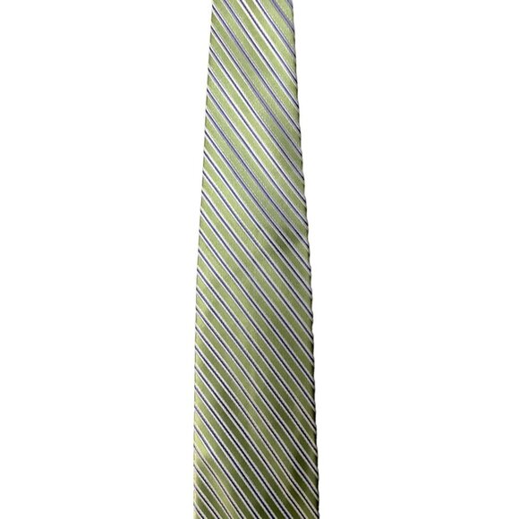 Izod 100% Silk Green Silver Horizontal Stripe Neck Tie One Size OS Modern - Picture 1 of 5
